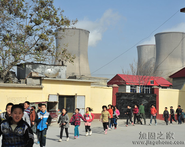 學校附近煙囪